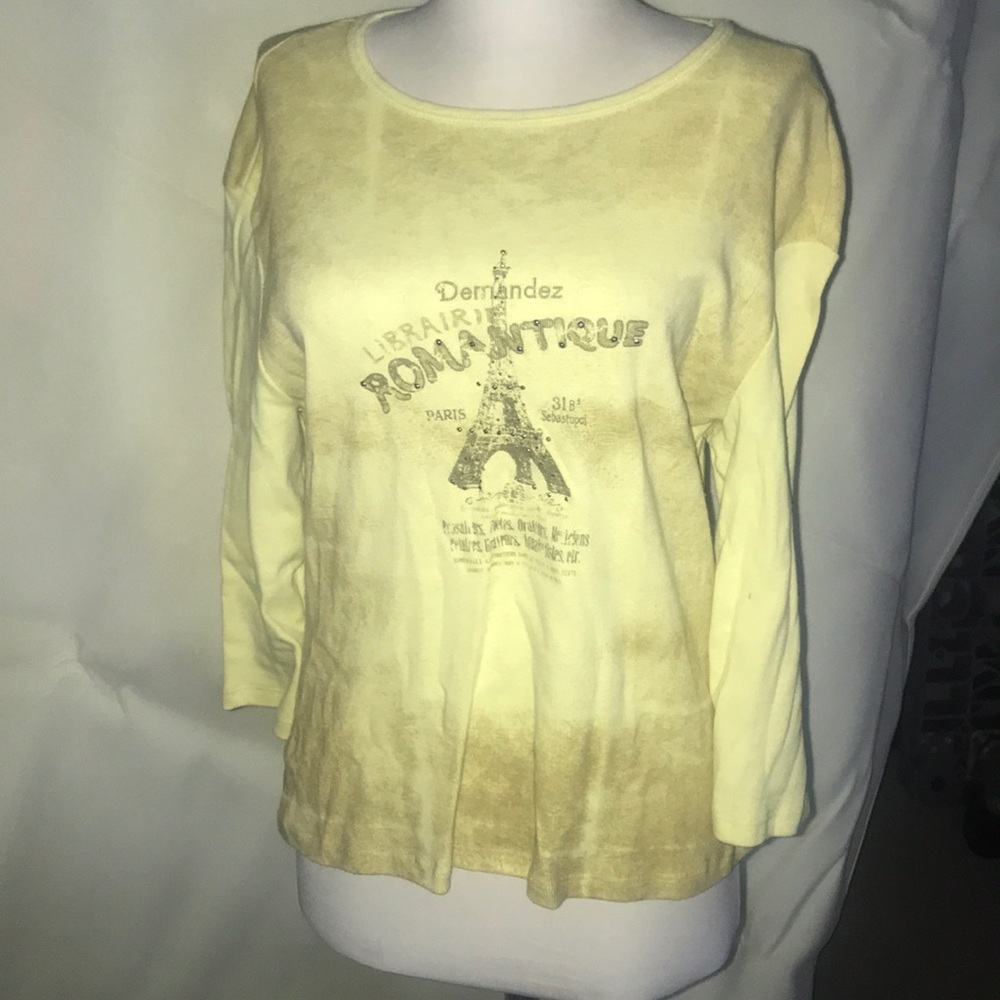 Long sleeve tee shirt